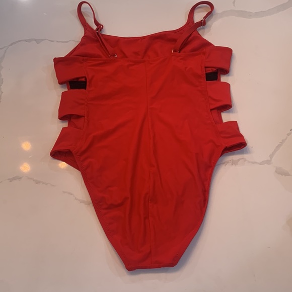 Shade and Shore- red cutout swimsuit - Picture 2 of 2